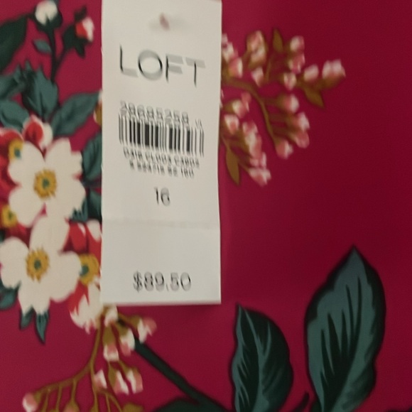 Loft midi dress crew neck with short sleeves soft pleats in skirt. - Picture 5 of 5